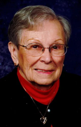 Margaret R. Klovis 1927-2026